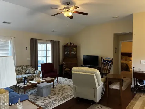 4938 Alamance Drive SE Southport NC 28461