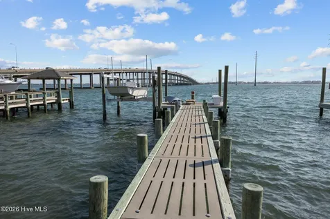 2311 Evans Street Morehead City NC 28557