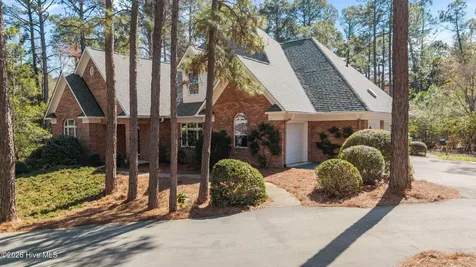 22 Lochmere Drive Pinehurst NC 28374