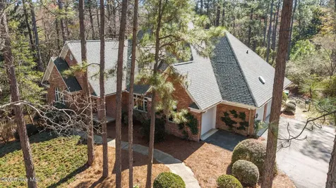 22 Lochmere Drive Pinehurst NC 28374