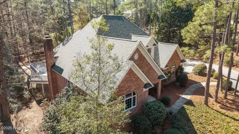 22 Lochmere Drive Pinehurst NC 28374