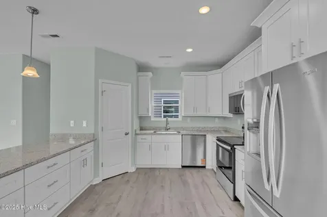 423 Elcinoca Drive Elizabeth City NC 27909