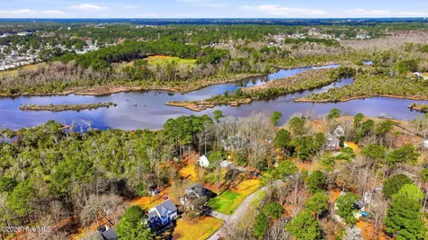 108 Dockside Drive Jacksonville NC 28546
