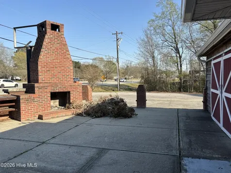 1475 W Market Street Smithfield NC 27577