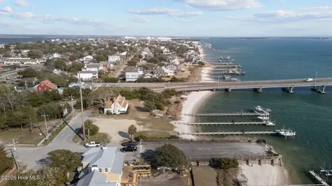 2315 Evans Street Morehead City NC 28557