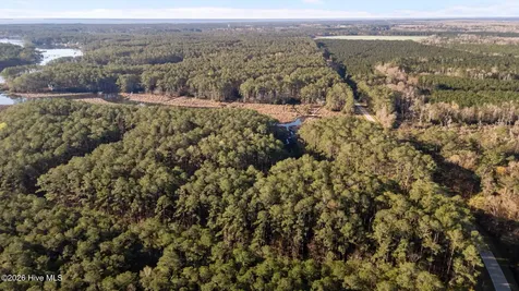 122 Headwaters Drive Oriental NC 28571