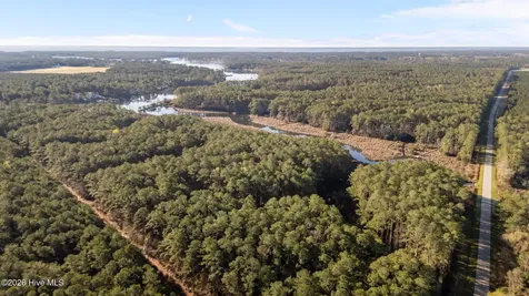 122 Headwaters Drive Oriental NC 28571