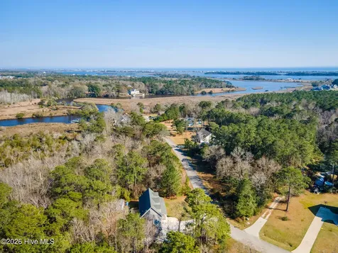 113 Kings Harbor Drive Holly Ridge NC 28445