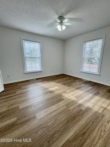 2112 Leon Drive Greenville NC 27858