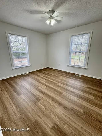 2112 Leon Drive Greenville NC 27858