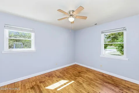 5017 Ilex Drive Wilmington NC 28412