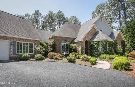 127 Sakonnet Trail Pinehurst NC 28374