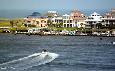 510 Canal Drive Carolina Beach NC 28428