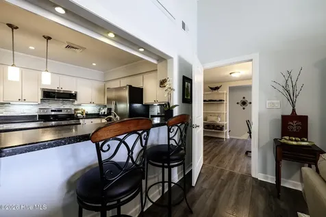 302 Plantation Drive New Bern NC 28562