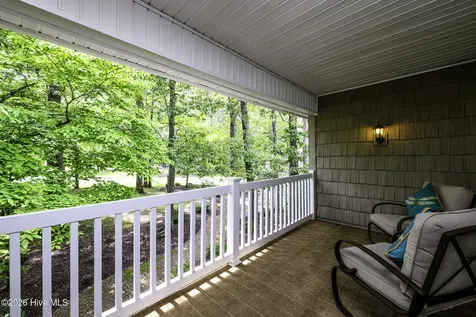 302 Plantation Drive New Bern NC 28562