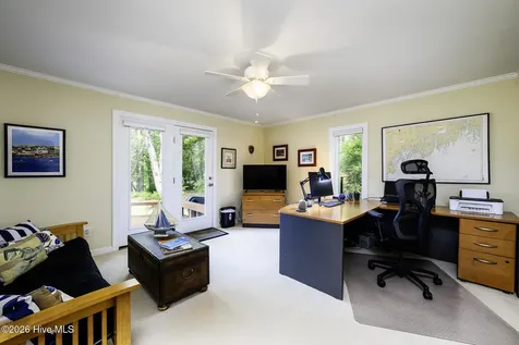 302 Plantation Drive New Bern NC 28562