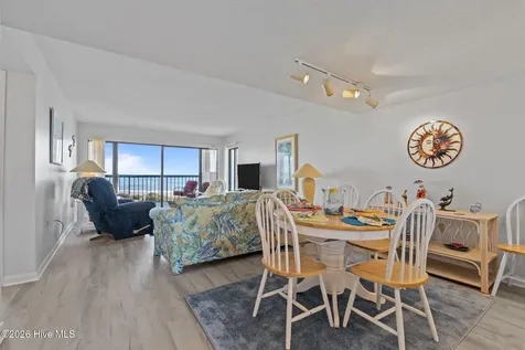 8801 Reed Drive Emerald Isle NC 28594