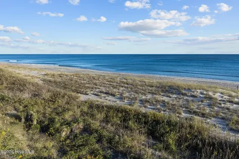 8801 Reed Drive Emerald Isle NC 28594