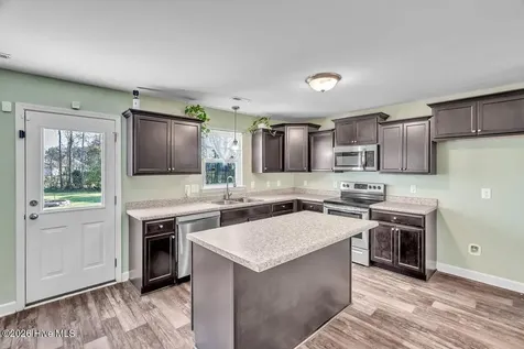 104 Cameo Court Jacksonville NC 28540
