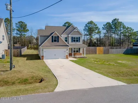 104 Cameo Court Jacksonville NC 28540