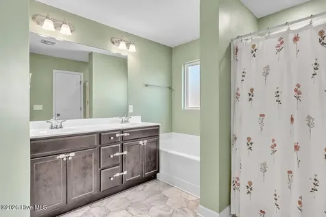 104 Cameo Court Jacksonville NC 28540