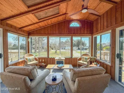 1676 Kings Landing Road Hampstead NC 28443