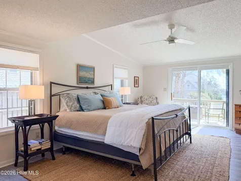 1676 Kings Landing Road Hampstead NC 28443