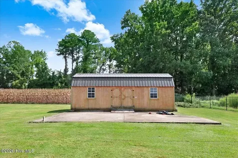 2912 W Nc Highway 55 Mount Olive NC 28365
