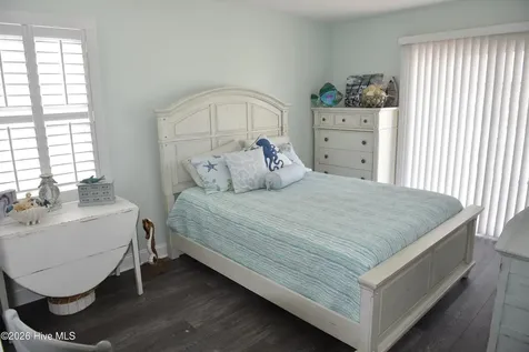 134 Janell Lane S Emerald Isle NC 28594