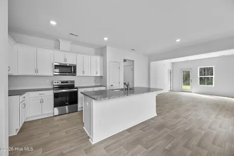 4645 Swimming Lane Shallotte NC 28470