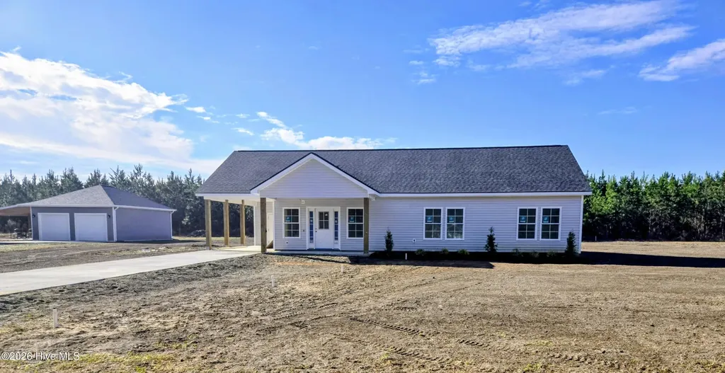 2573 Grifton Hugo Road Hookerton NC 28538