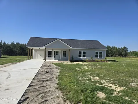 2573 Grifton Hugo Road Hookerton NC 28538