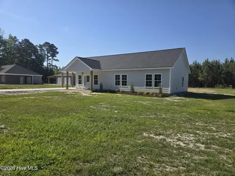 2573 Grifton Hugo Road Hookerton NC 28538