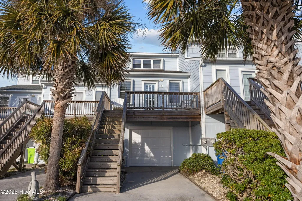 9 Bermuda Landing Place North Topsail Beach NC 28460