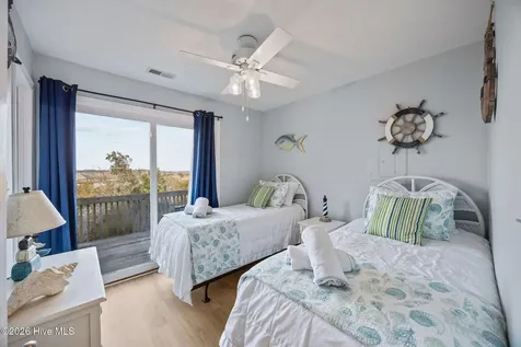 9 Bermuda Landing Place North Topsail Beach NC 28460