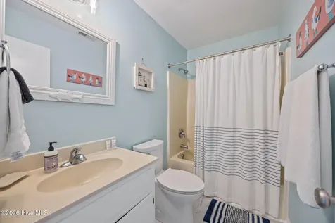 9 Bermuda Landing Place North Topsail Beach NC 28460
