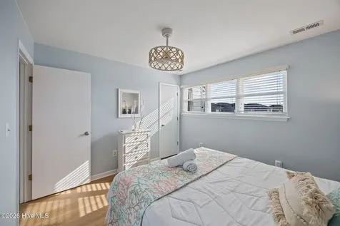 9 Bermuda Landing Place North Topsail Beach NC 28460