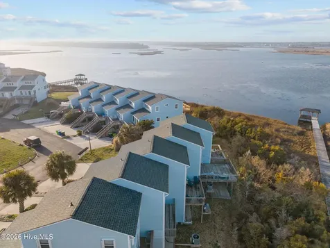 9 Bermuda Landing Place North Topsail Beach NC 28460