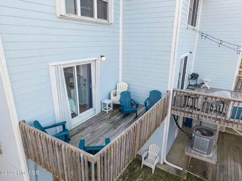 9 Bermuda Landing Place North Topsail Beach NC 28460