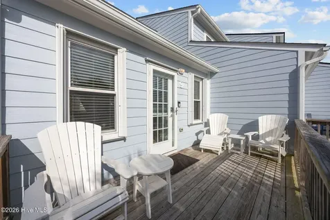 9 Bermuda Landing Place North Topsail Beach NC 28460