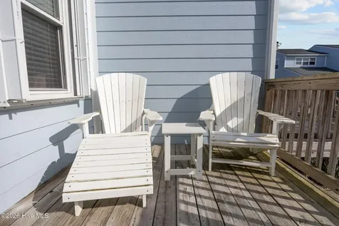 9 Bermuda Landing Place North Topsail Beach NC 28460