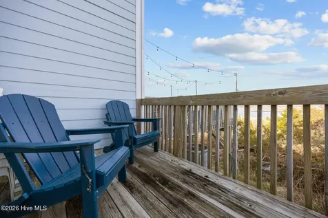 9 Bermuda Landing Place North Topsail Beach NC 28460
