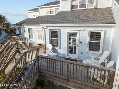 9 Bermuda Landing Place North Topsail Beach NC 28460