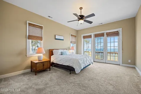 486 Sandy Point Drive Beaufort NC 28516