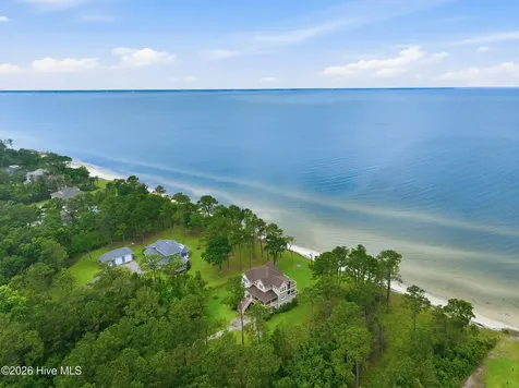 486 Sandy Point Drive Beaufort NC 28516
