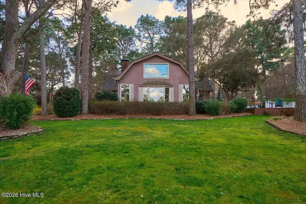 230 Old Dewberry Lane Southern Pines NC 28387