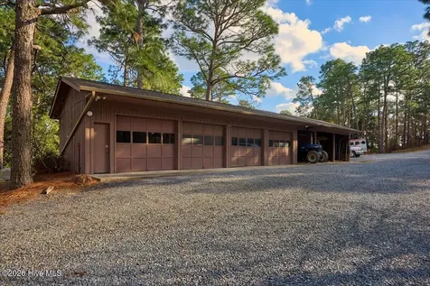 230 Old Dewberry Lane Southern Pines NC 28387
