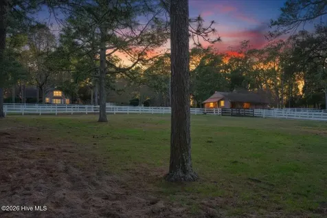 230 Old Dewberry Lane Southern Pines NC 28387