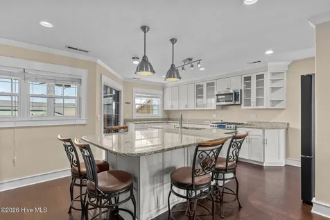 8711 Plantation Drive Emerald Isle NC 28594