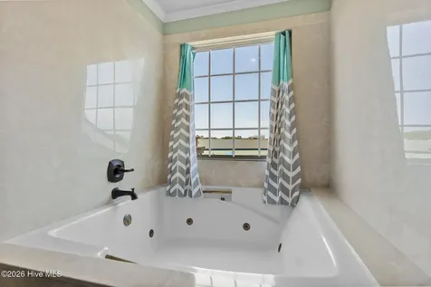 8711 Plantation Drive Emerald Isle NC 28594